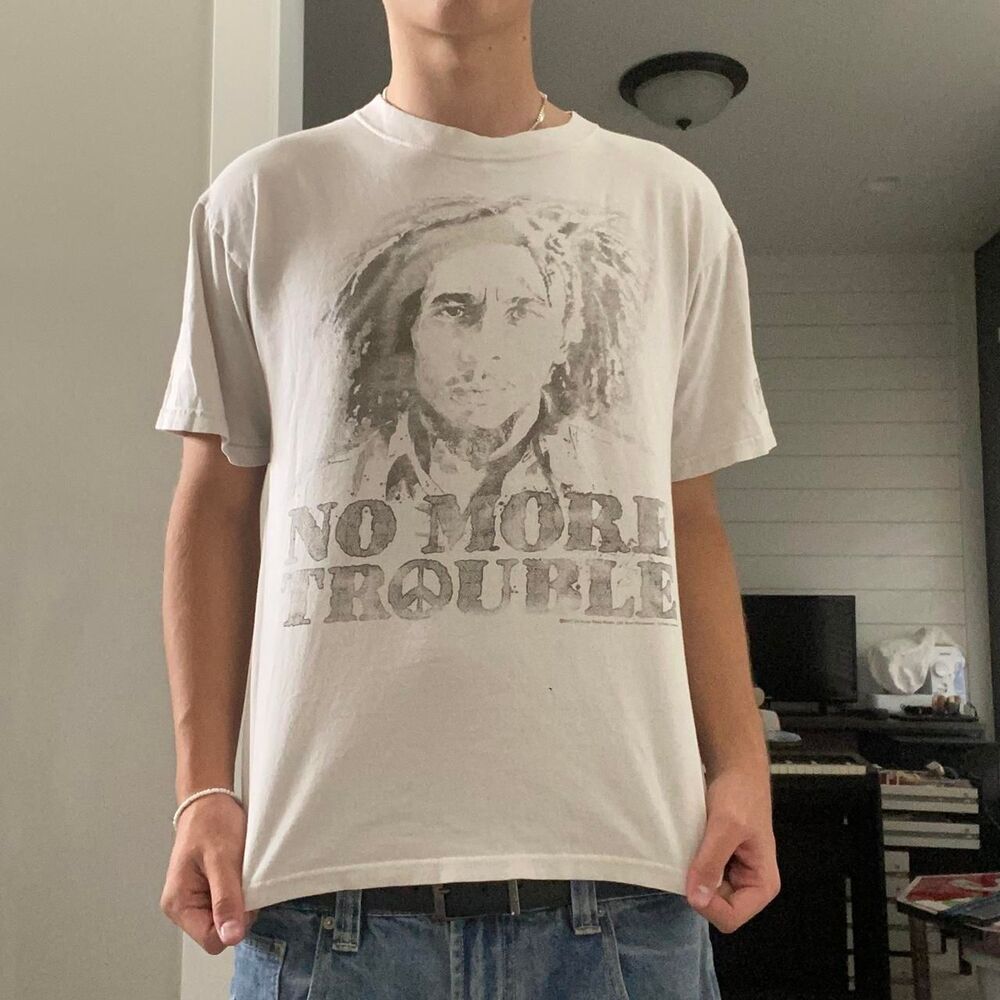 Unbranded Men's White and Grey T-shirt